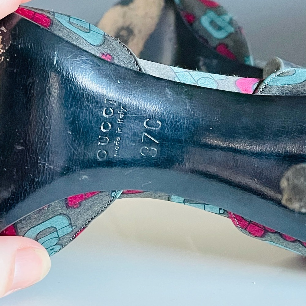 Gucci Horsebit D’Orsay Heels - Picture 7 of 15